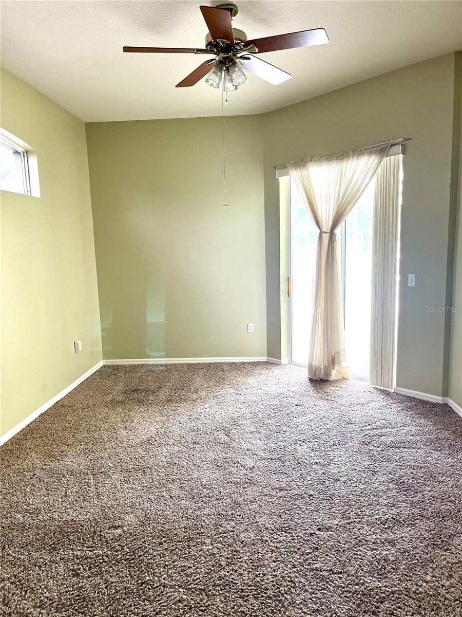 Listing photo id 9 for 1430 Crooked Stick Drive