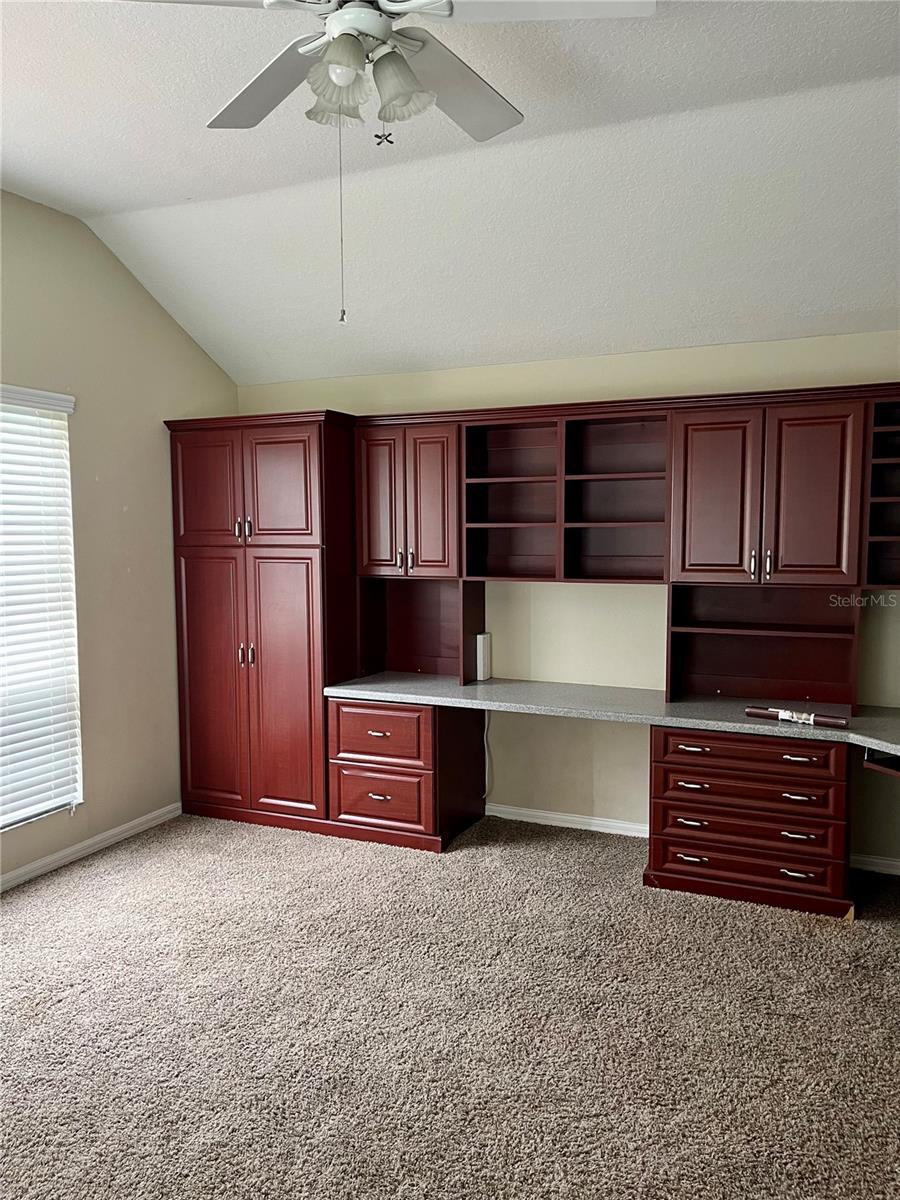 Listing photo id 18 for 1430 Crooked Stick Drive