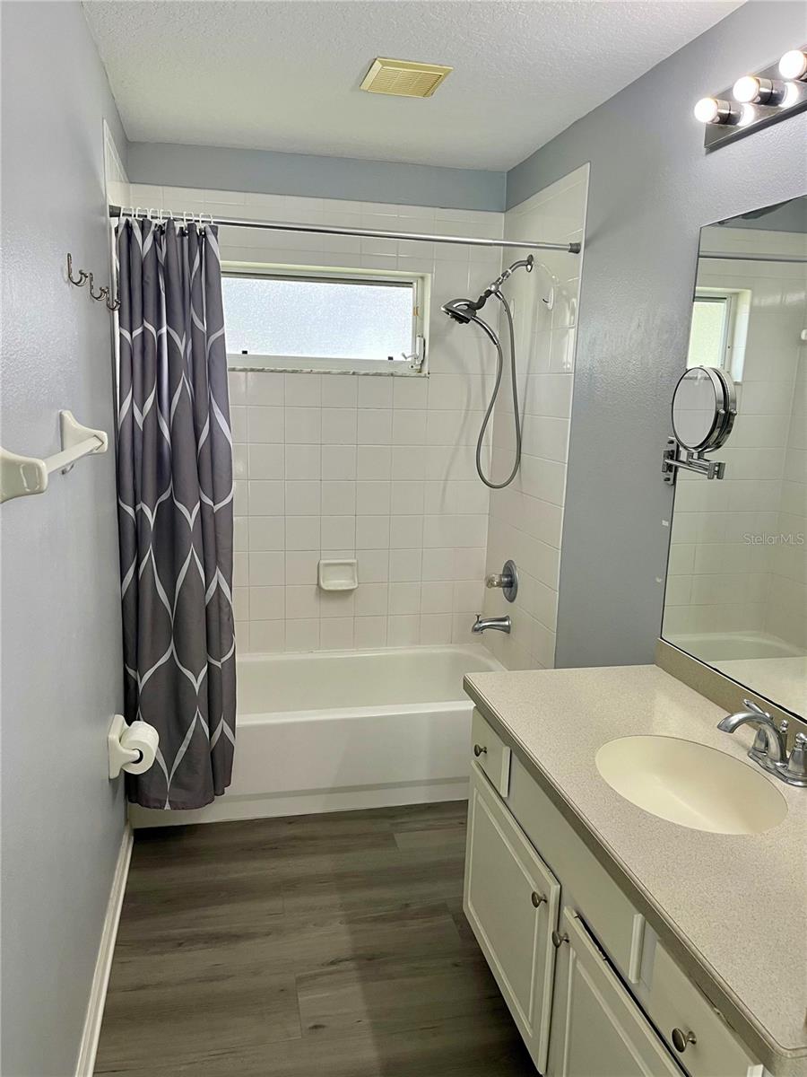 Listing photo id 19 for 1430 Crooked Stick Drive