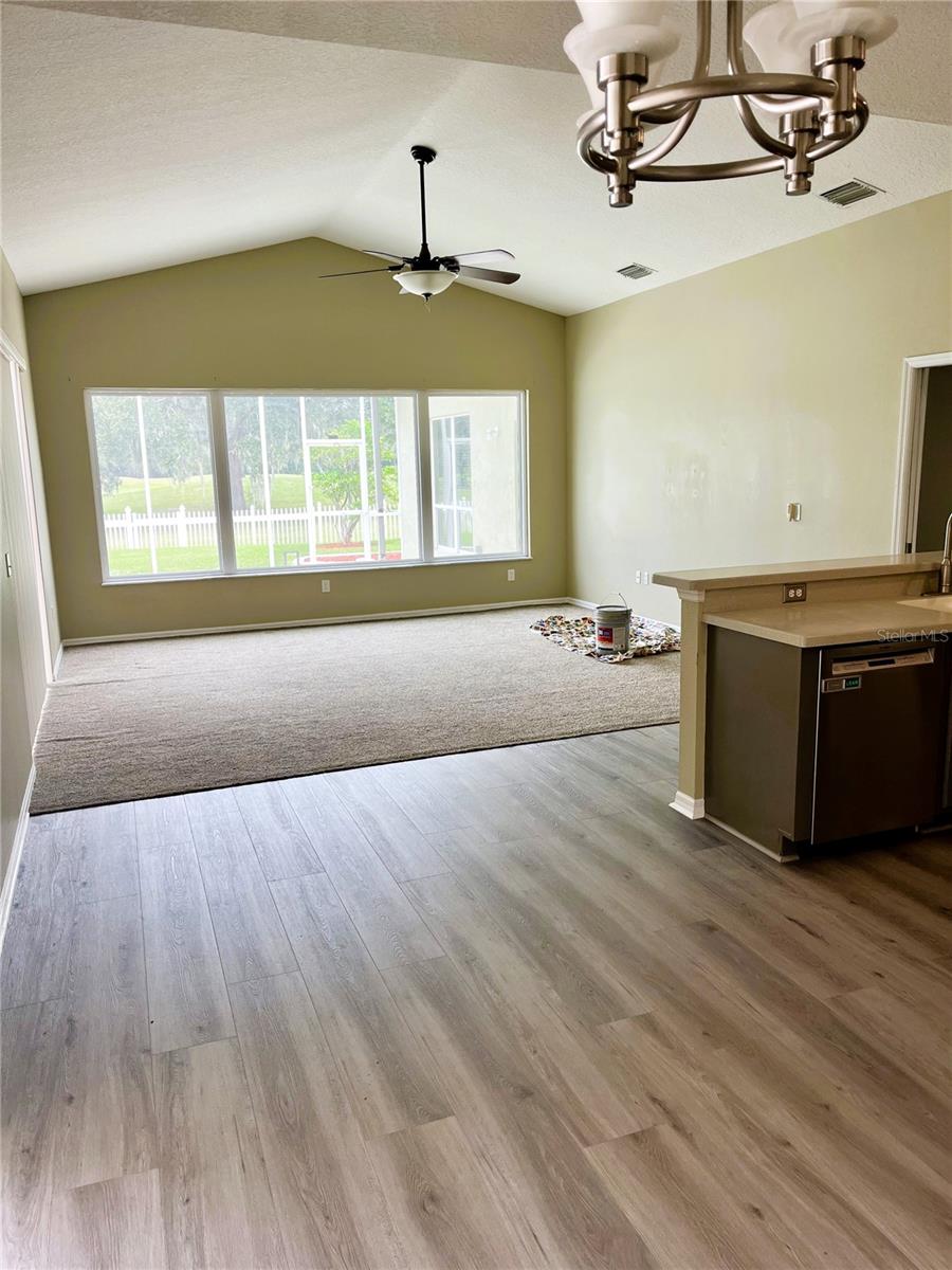 Listing photo id 6 for 1430 Crooked Stick Drive