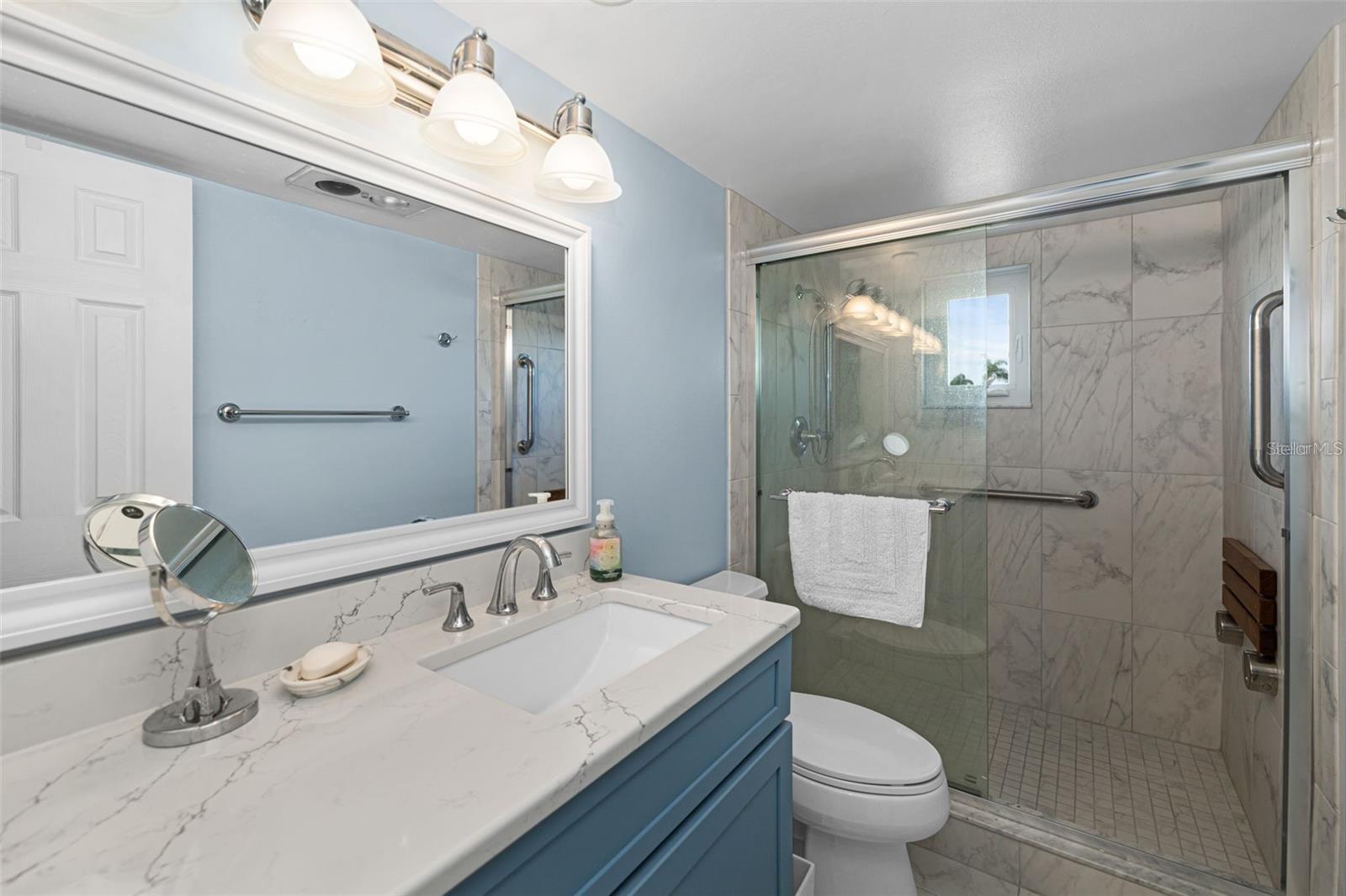 Image 15 of 24 For 1868 Shore Drive S 207