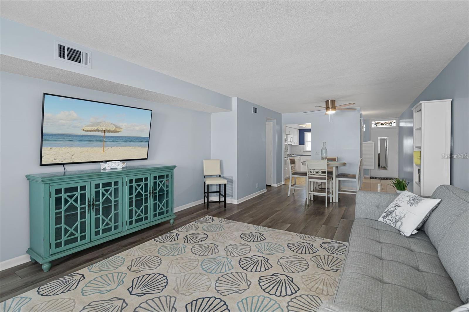 Image 4 of 24 For 1868 Shore Drive S 207