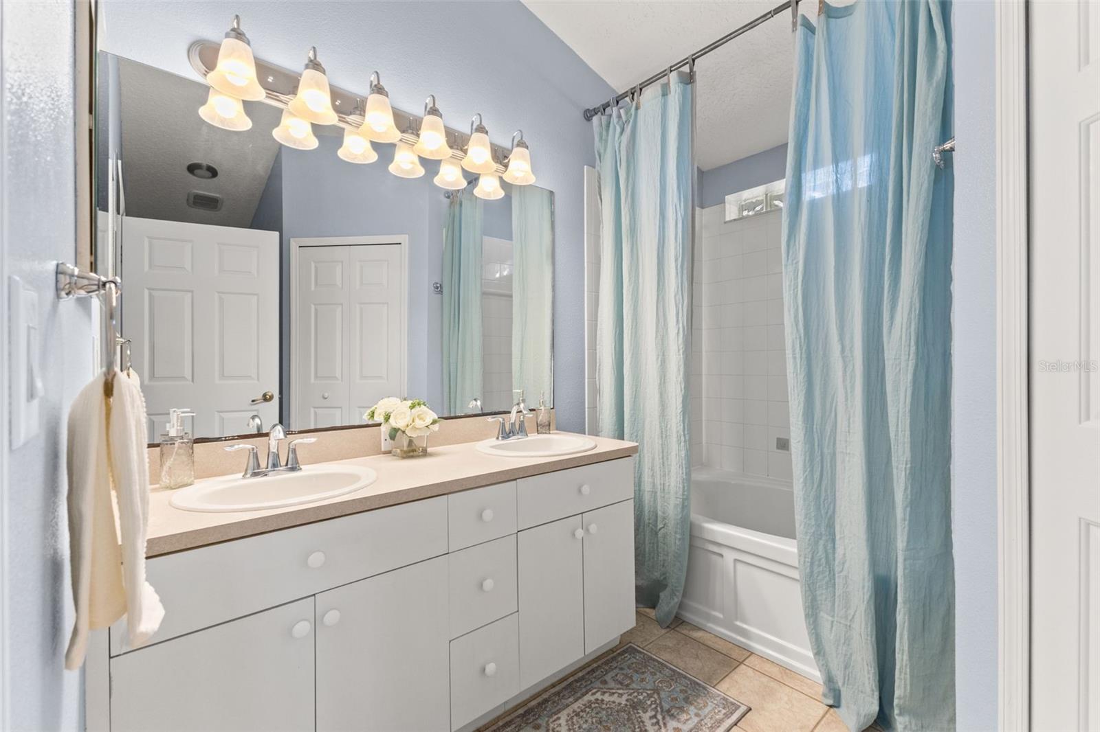 Image 22 of 43 For 7949 Floradora Drive