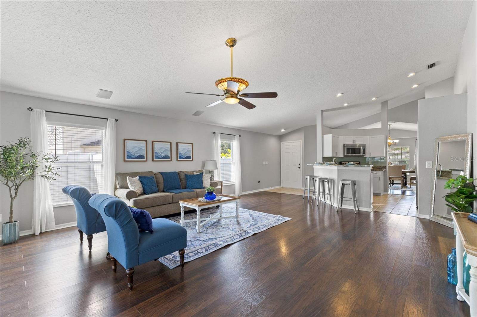 Image 7 of 43 For 7949 Floradora Drive