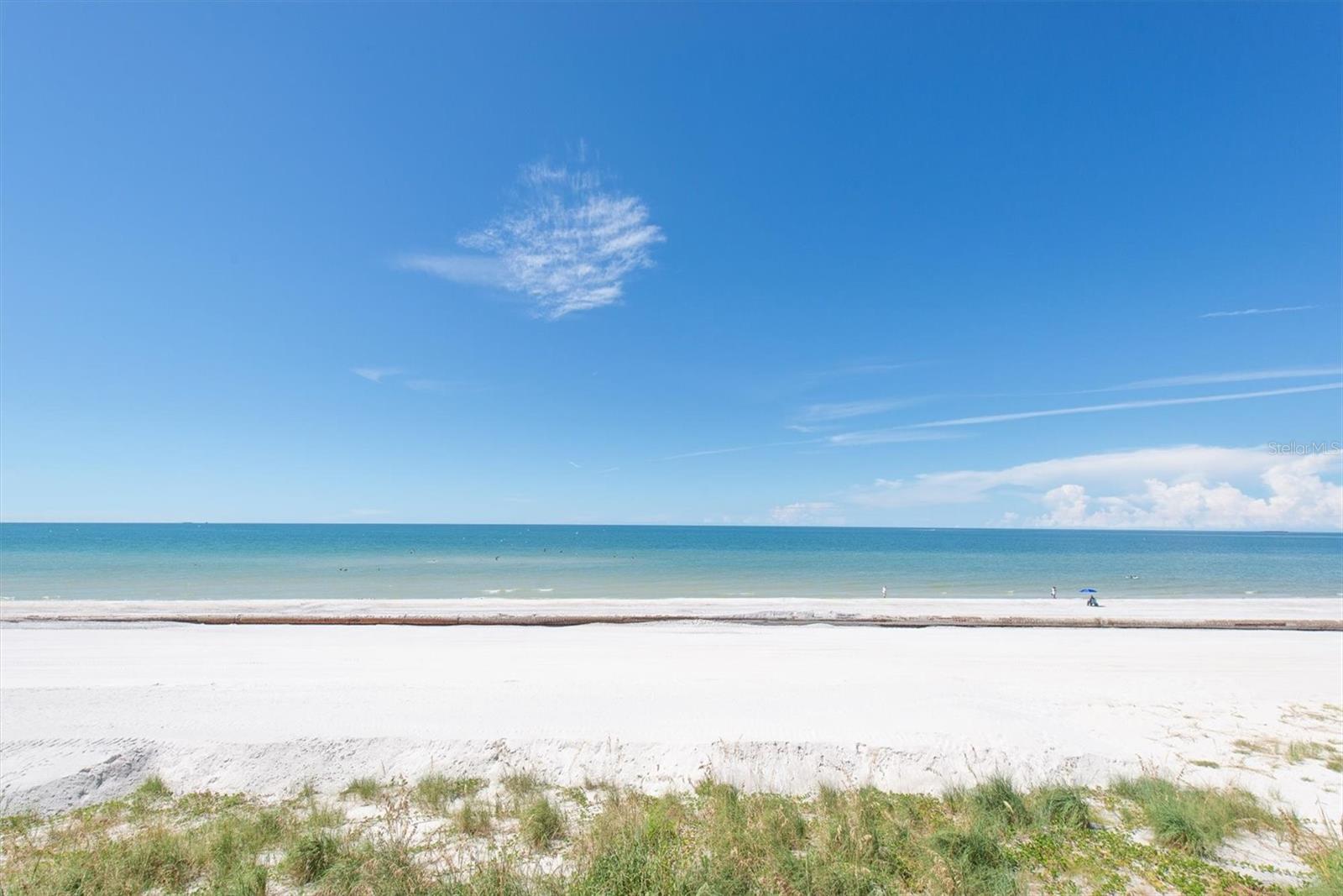 Image 23 of 28 For 19440 Gulf Boulevard 209