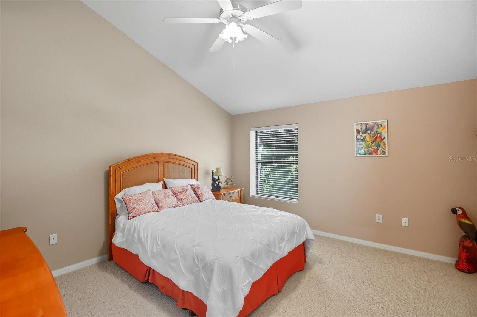 Listing photo id 14 for 5152 Swiftwater Way