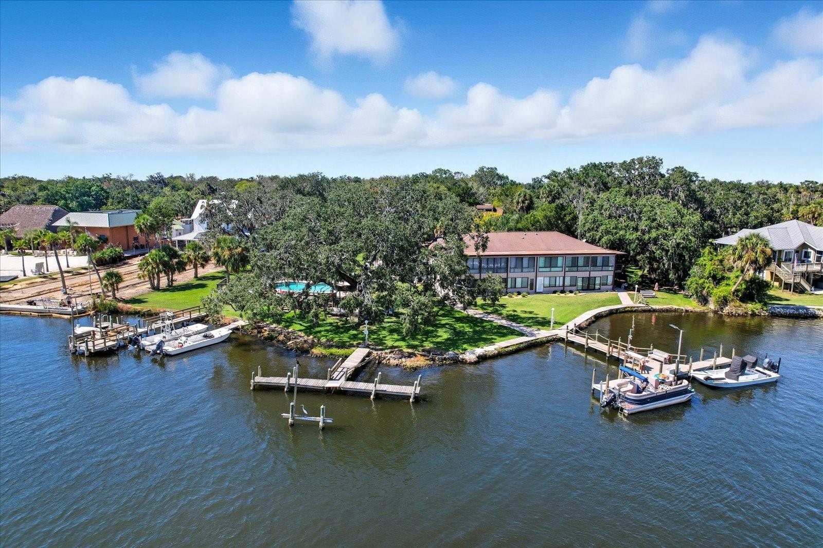 Listing photo id 1 for 5152 Swiftwater Way