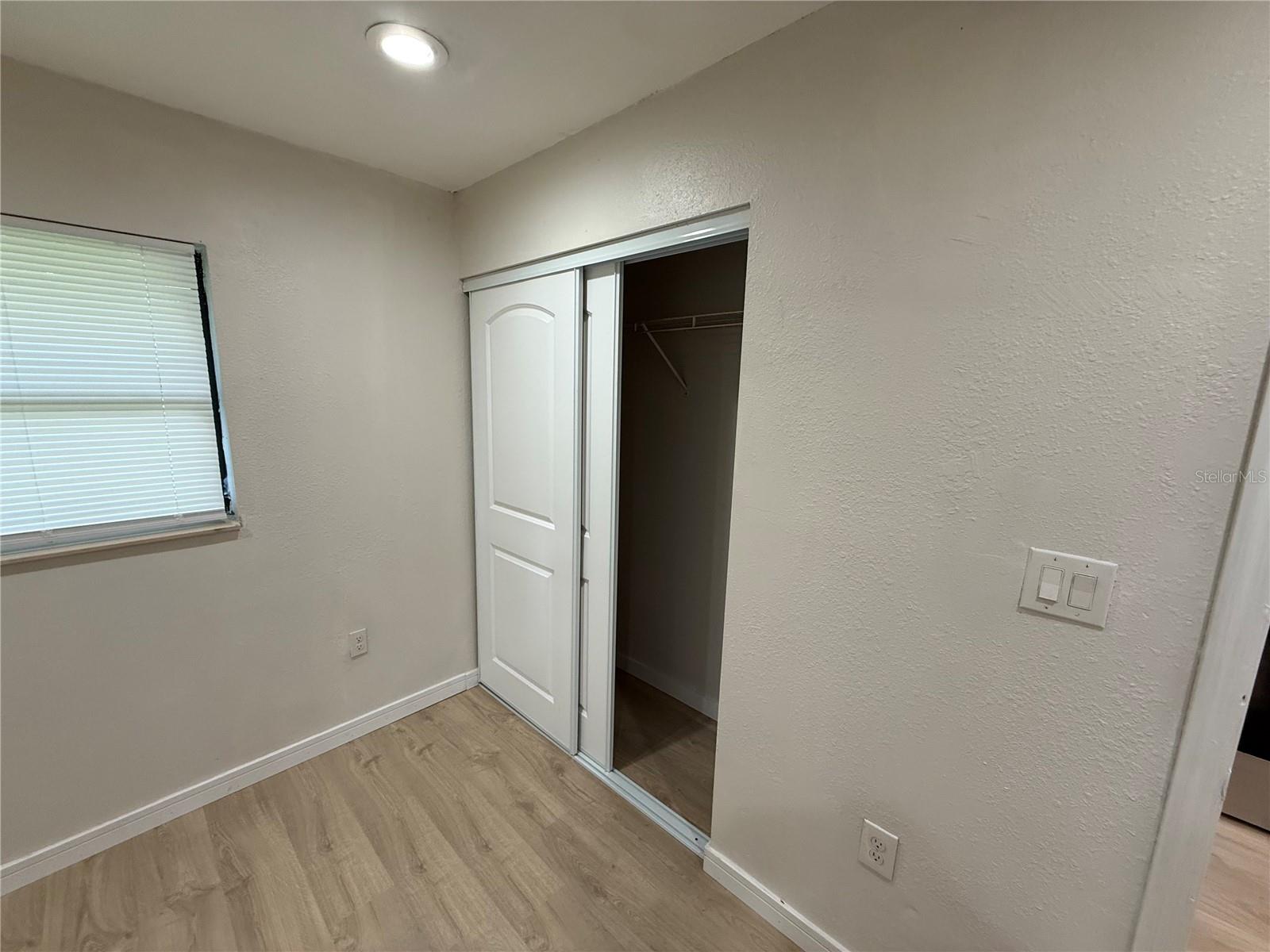 Image 7 of 8 For 10022 Lantana Avenue B