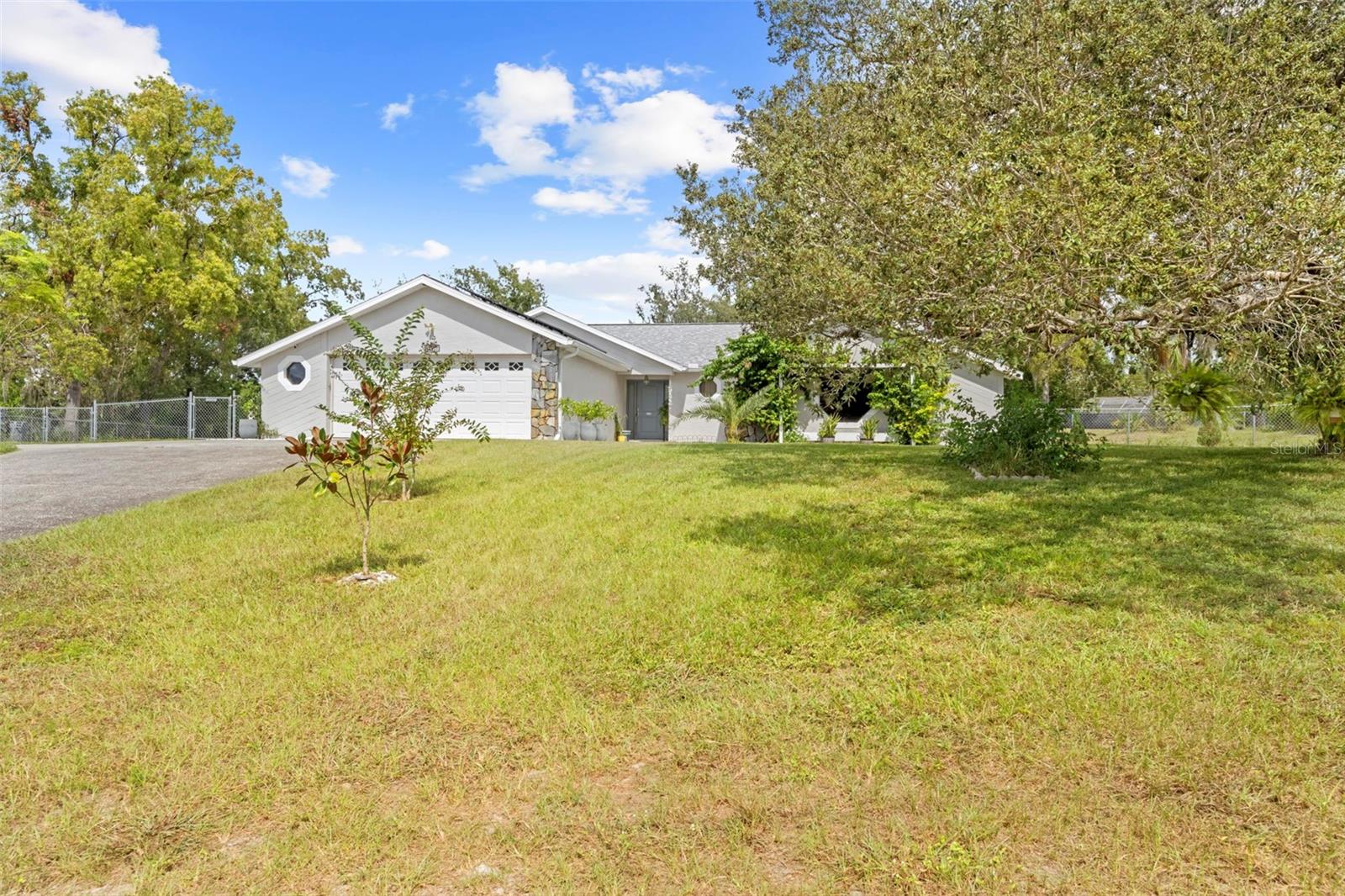 Image 15 of 66 For 11717 Trumbull Drive