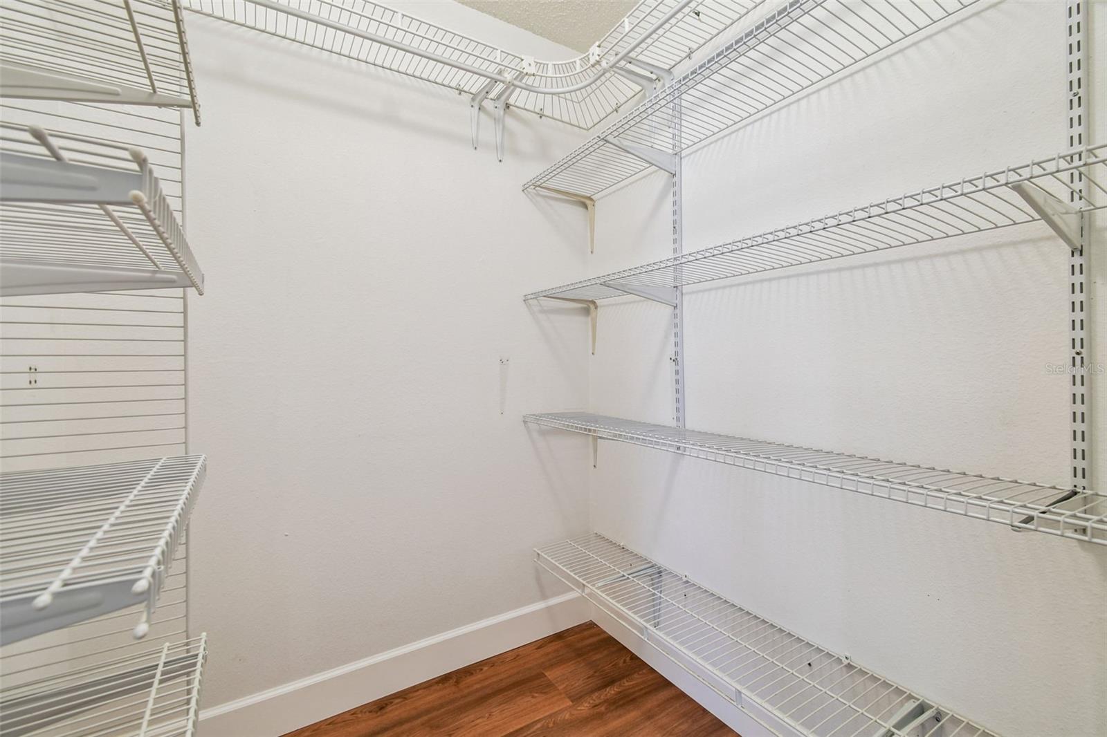 Image 21 of 44 For 2309 Lyndhurst Drive