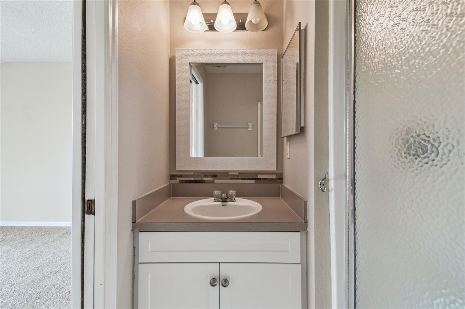 Image 33 of 44 For 2309 Lyndhurst Drive