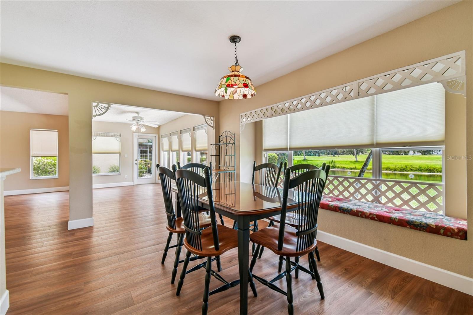 Image 9 of 44 For 2309 Lyndhurst Drive