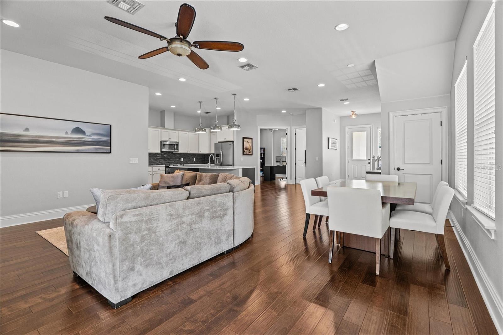 Image 11 of 48 For 323 2nd Street S