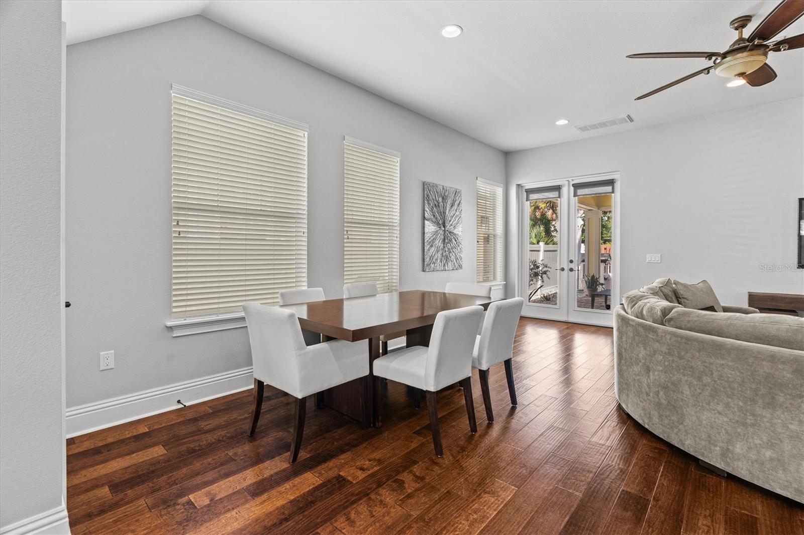 Image 21 of 48 For 323 2nd Street S