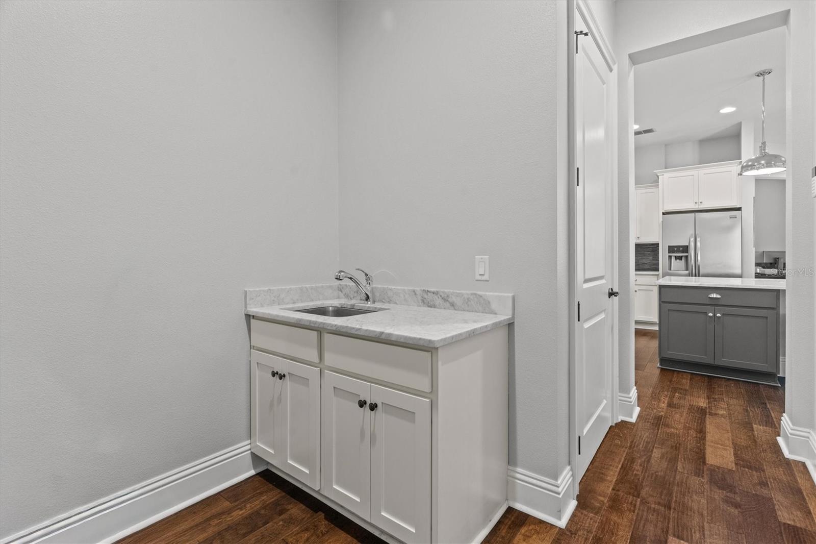 Image 25 of 48 For 323 2nd Street S