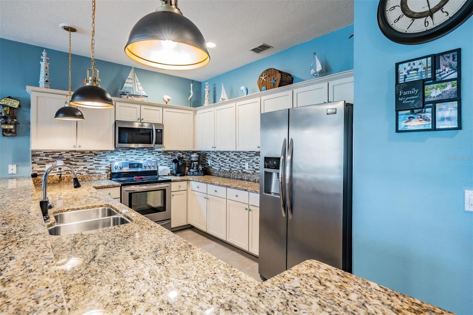 Image 4 of 41 For 163 Athenian Way