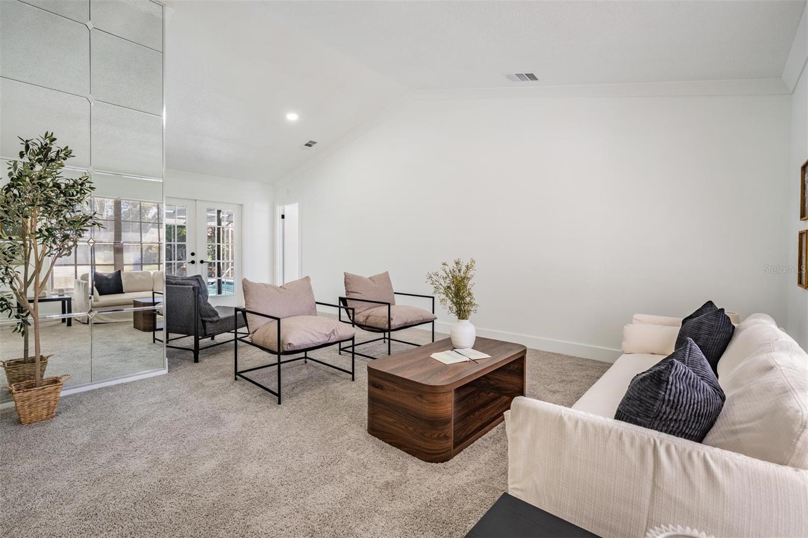 Image 17 of 44 For 8393 Camphor Drive