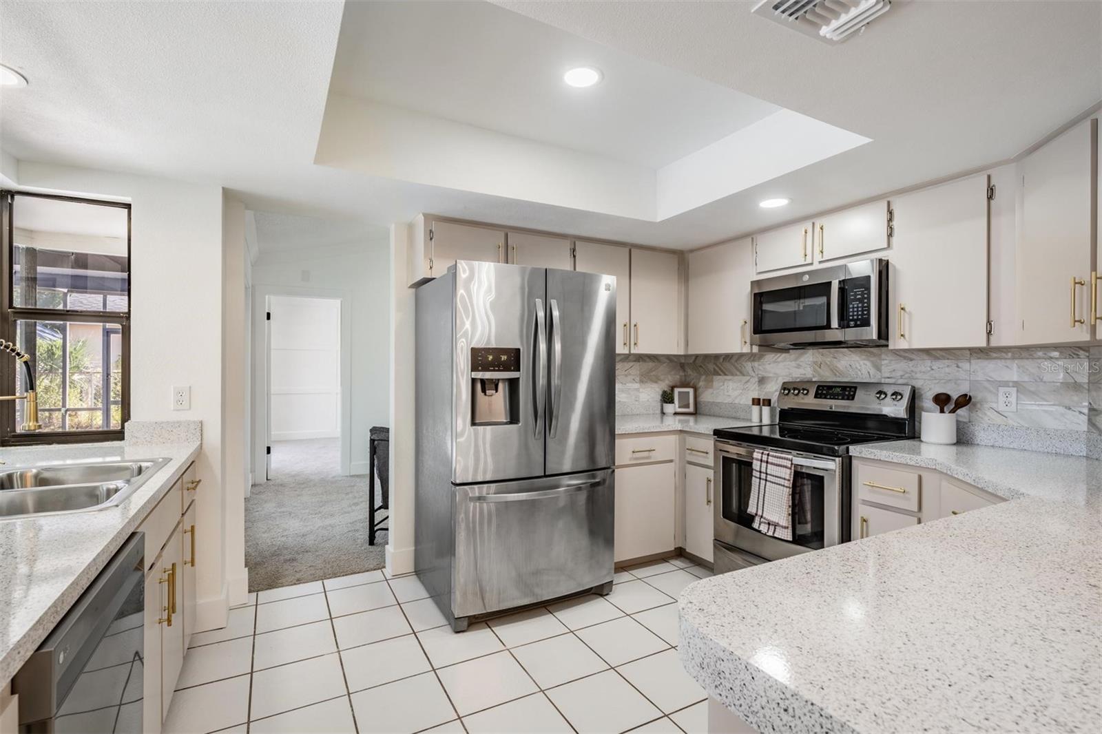 Image 24 of 44 For 8393 Camphor Drive