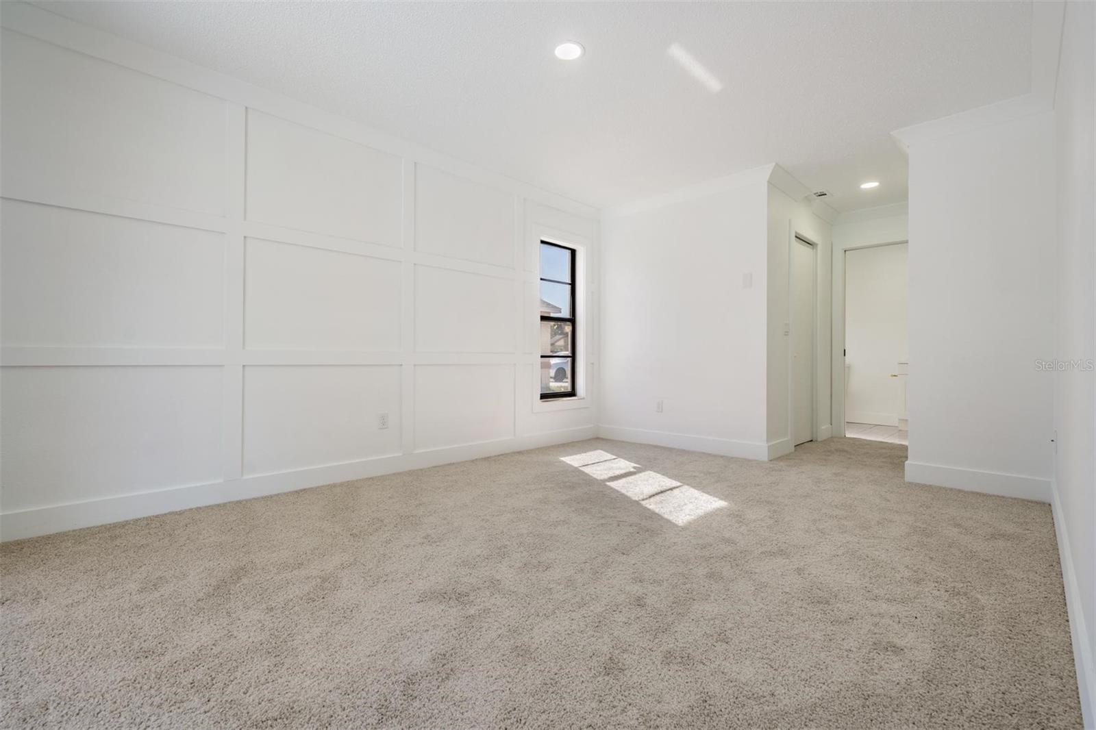 Image 7 of 44 For 8393 Camphor Drive