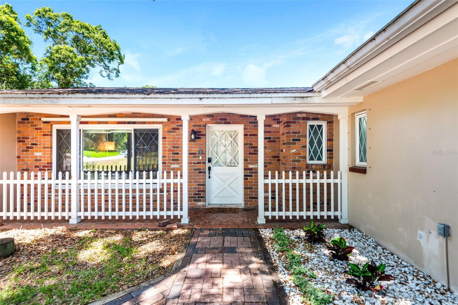 Image 3 of 23 For 2310 Ella Place