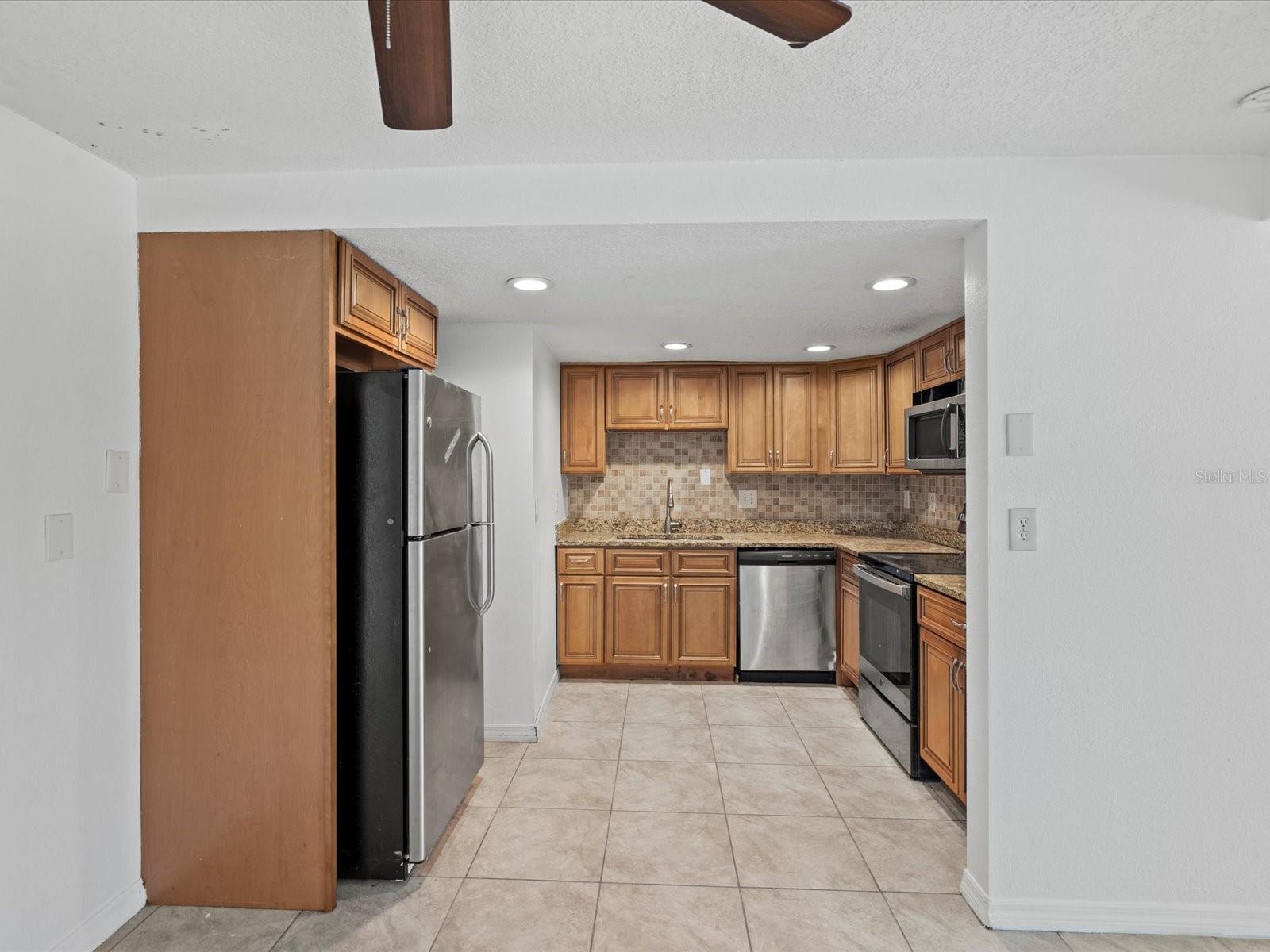 Image 12 of 53 For 3426 Kimberly Oaks Drive