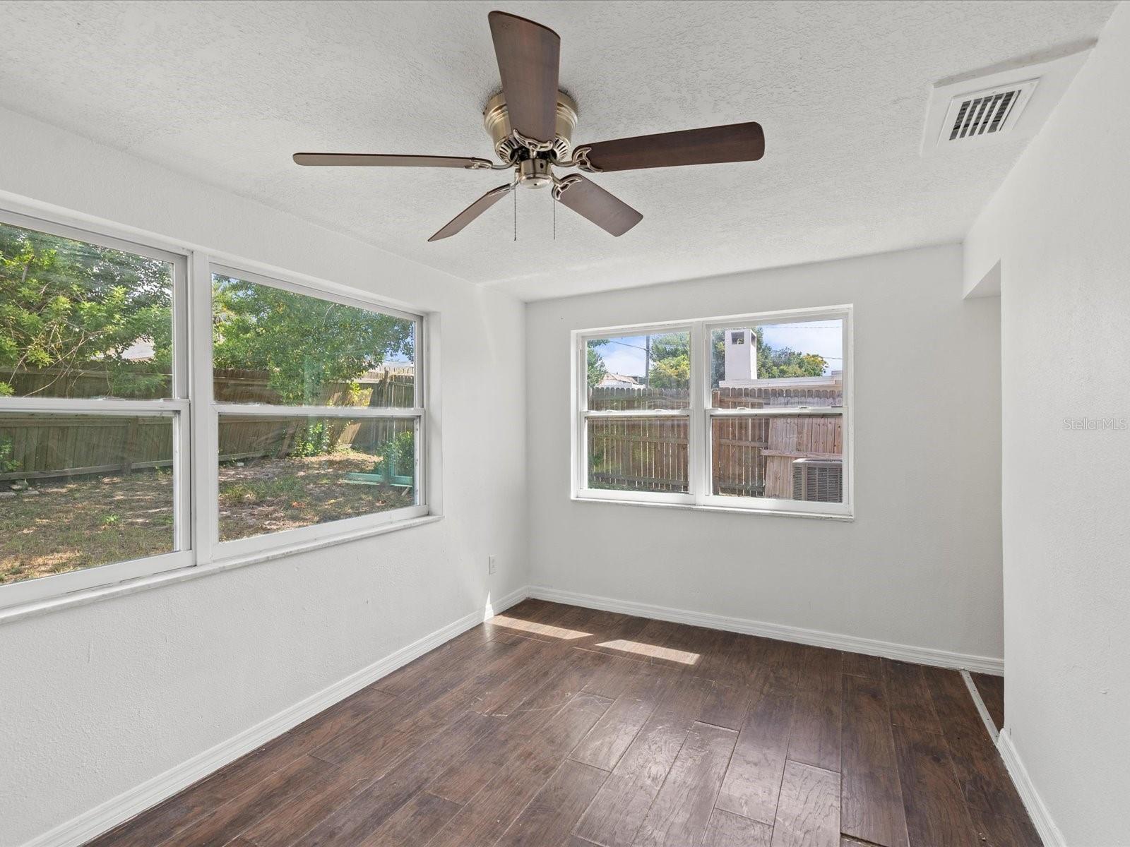 Image 17 of 53 For 3426 Kimberly Oaks Drive