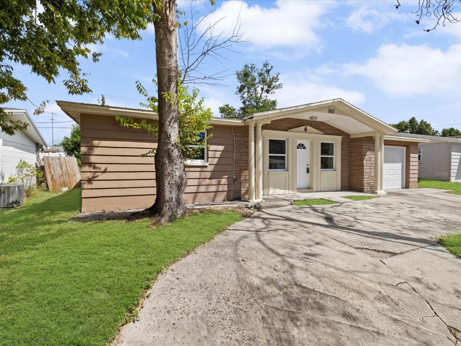 Image 25 of 53 For 3426 Kimberly Oaks Drive