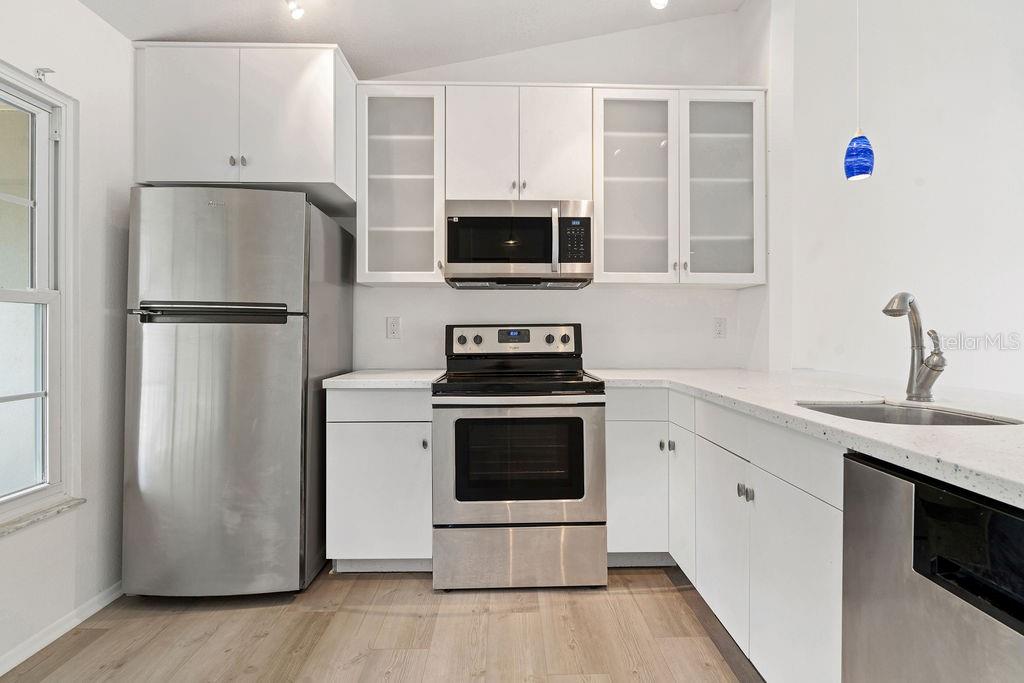 Image 12 of 34 For 244 Nautilus Way 17