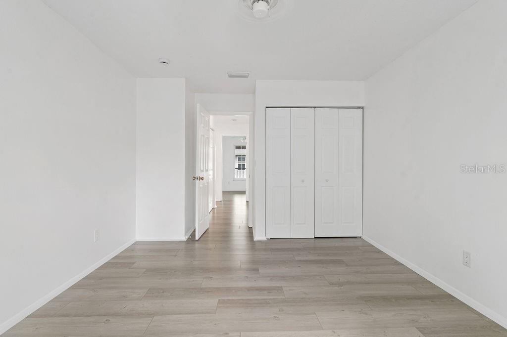 Image 21 of 34 For 244 Nautilus Way 17