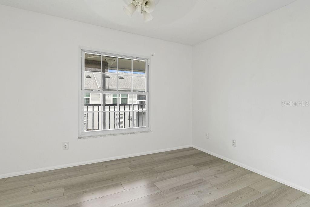 Image 23 of 34 For 244 Nautilus Way 17