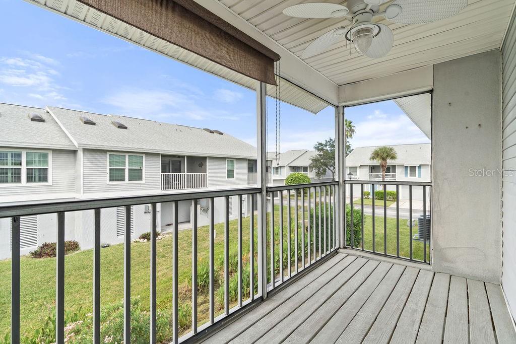 Image 7 of 34 For 244 Nautilus Way 17