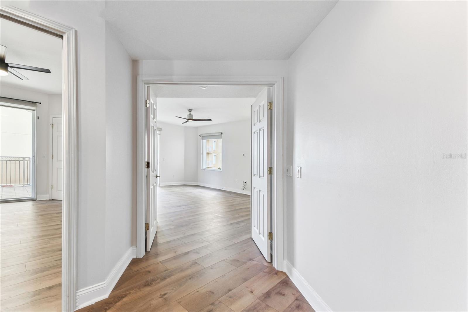 Image 40 of 90 For 555 5th Avenue Ne 424