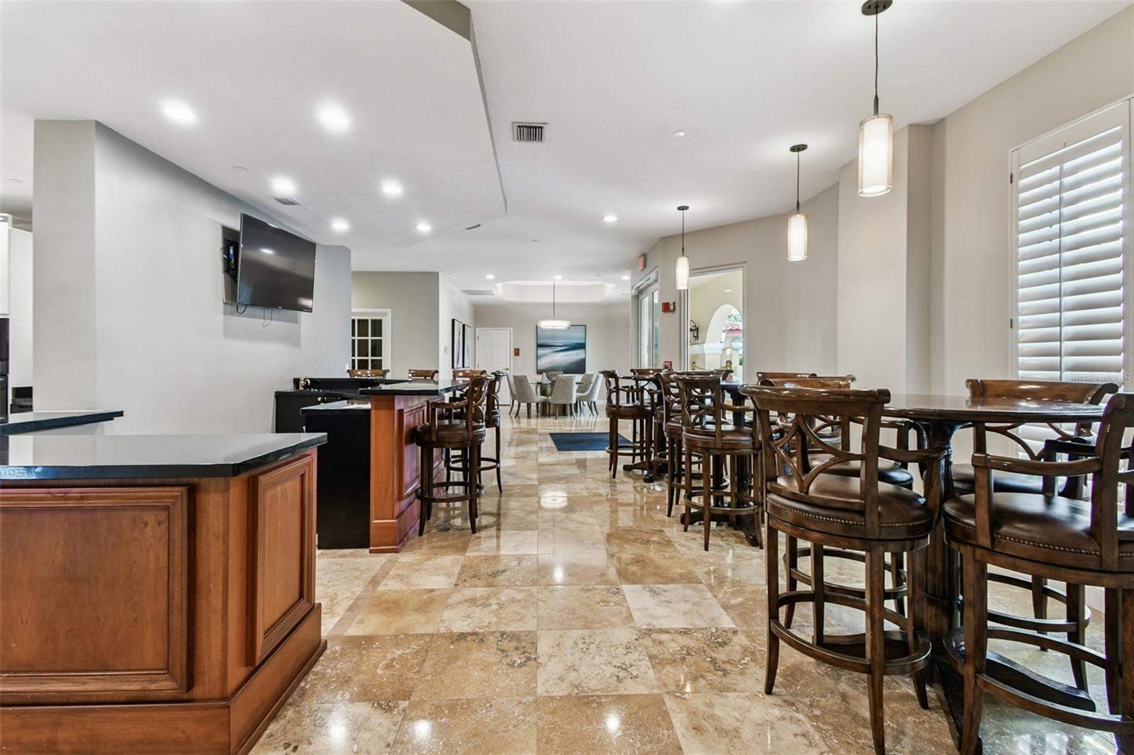 Image 72 of 90 For 555 5th Avenue Ne 424