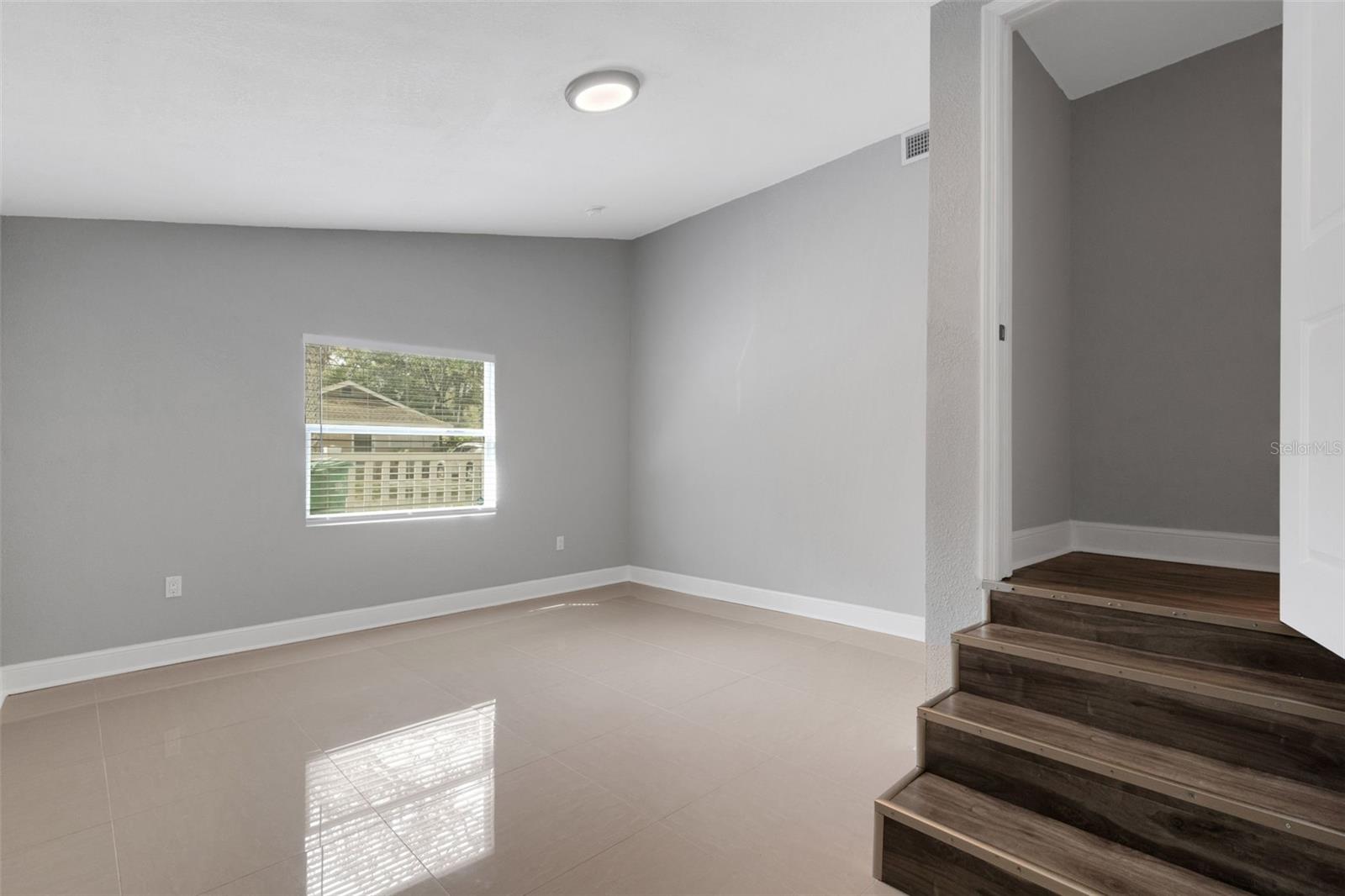 Image 47 of 84 For 8101 Edison Avenue