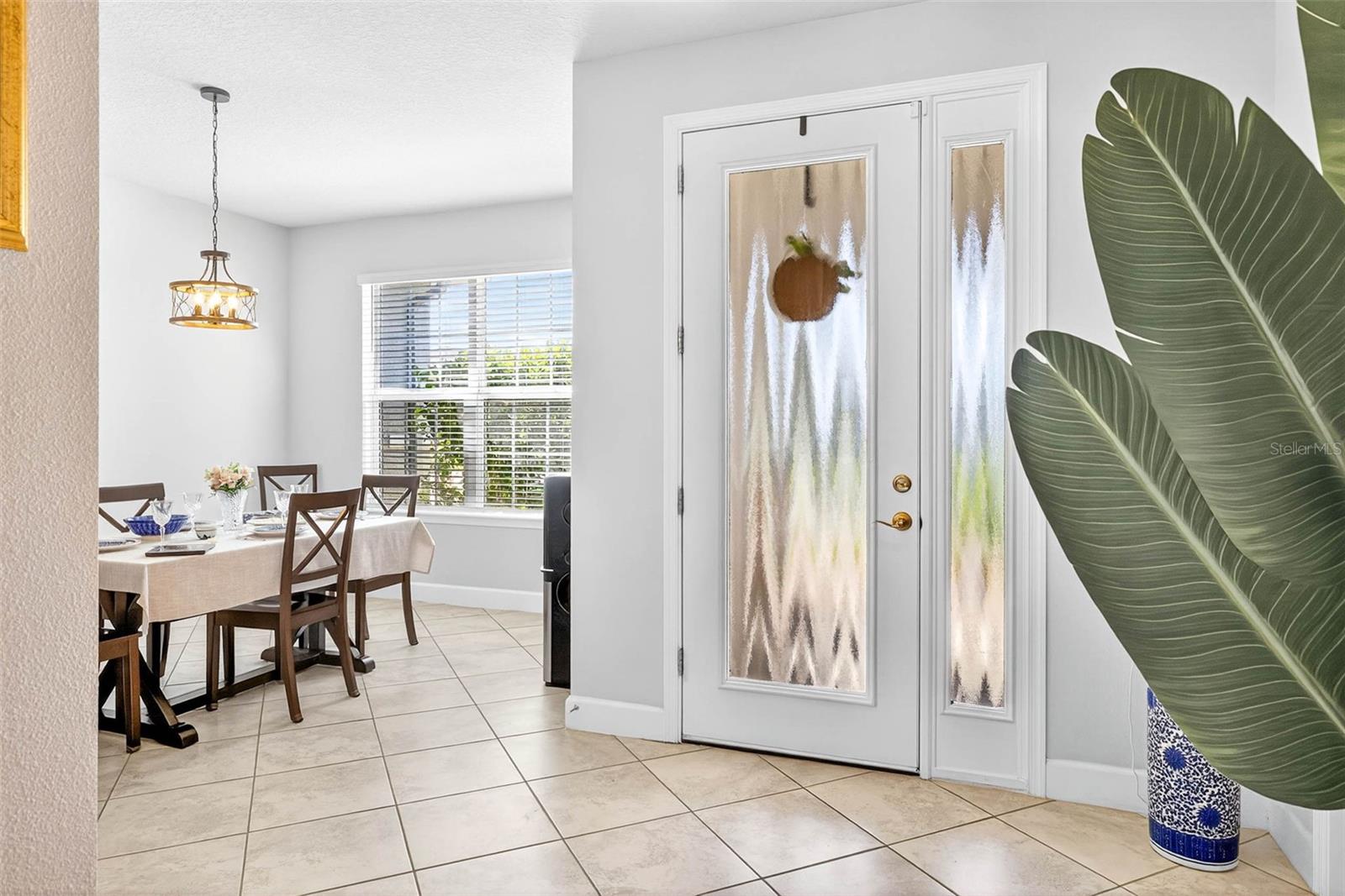 Image 14 of 91 For 11761 Lake Lucaya Drive