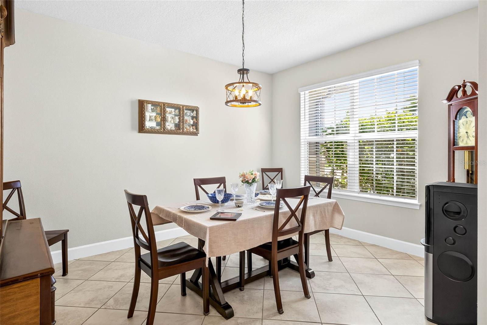 Image 15 of 91 For 11761 Lake Lucaya Drive