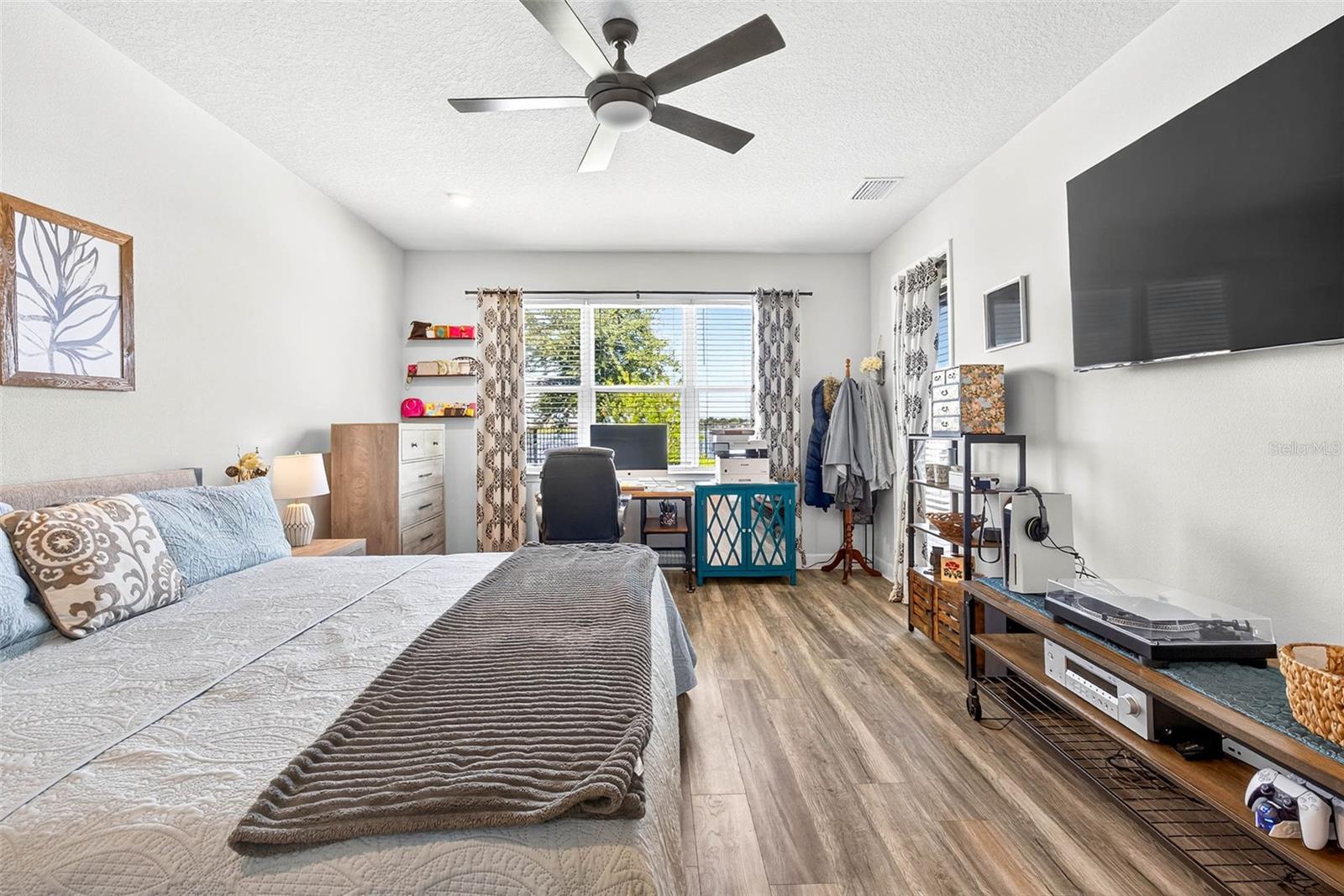 Image 48 of 91 For 11761 Lake Lucaya Drive