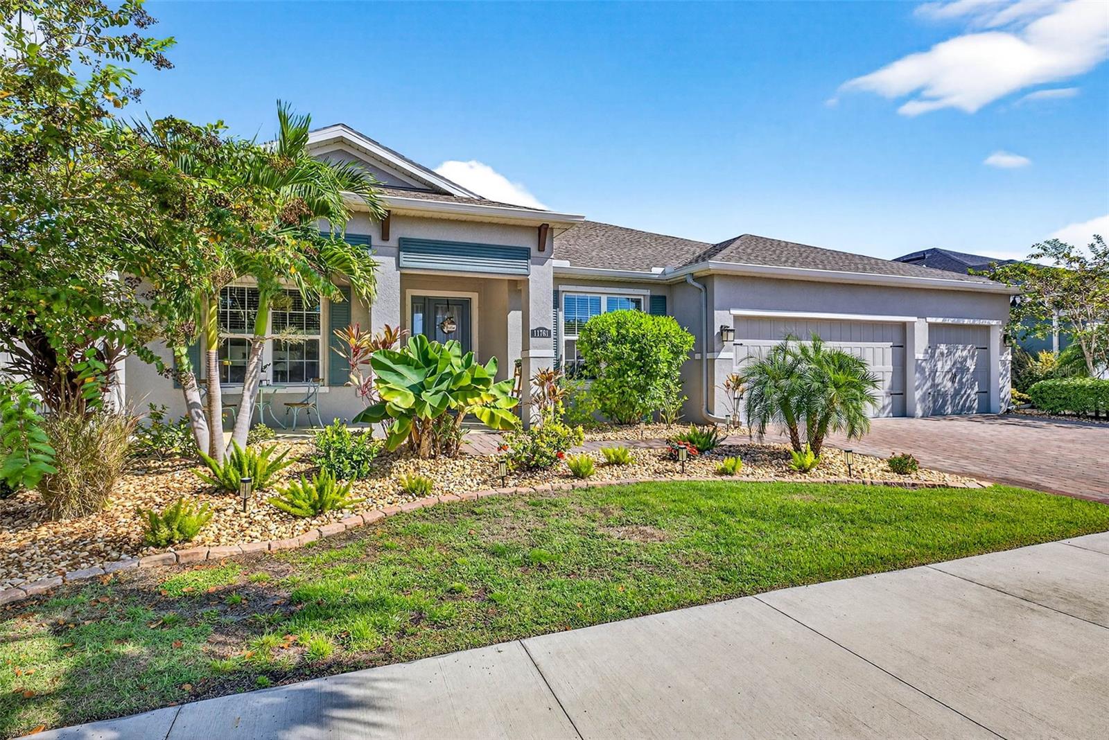 Image 7 of 91 For 11761 Lake Lucaya Drive