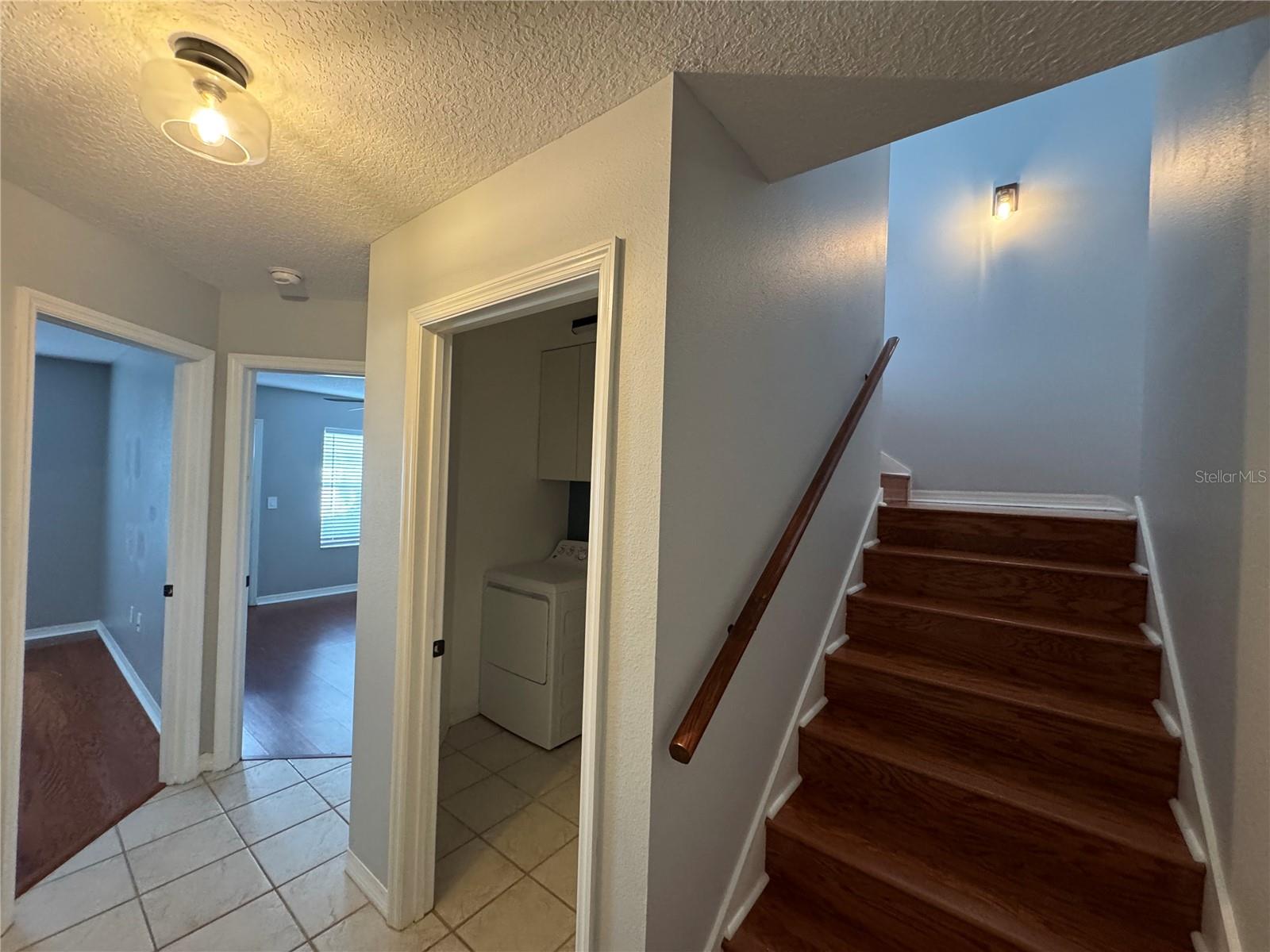Image 23 of 28 For 2900 Azeele Street M