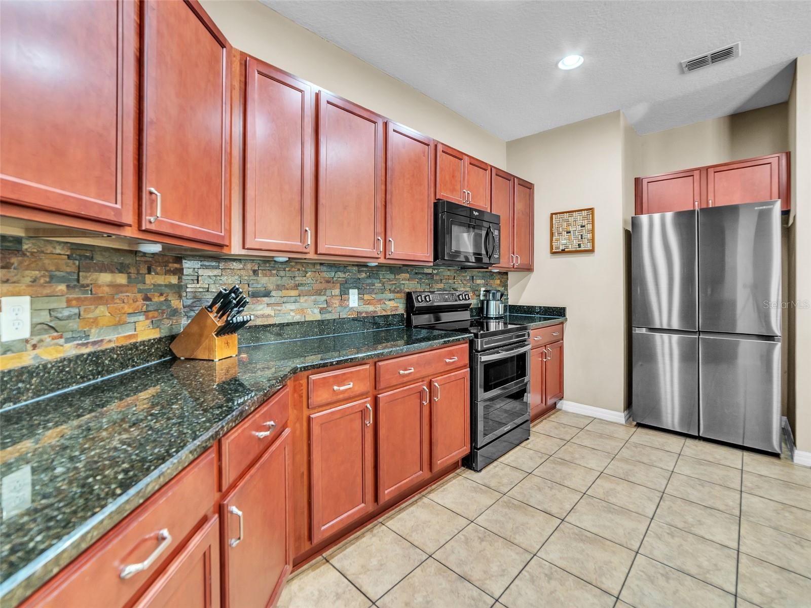 Image 12 of 36 For 7518 Tangle Brook Boulevard