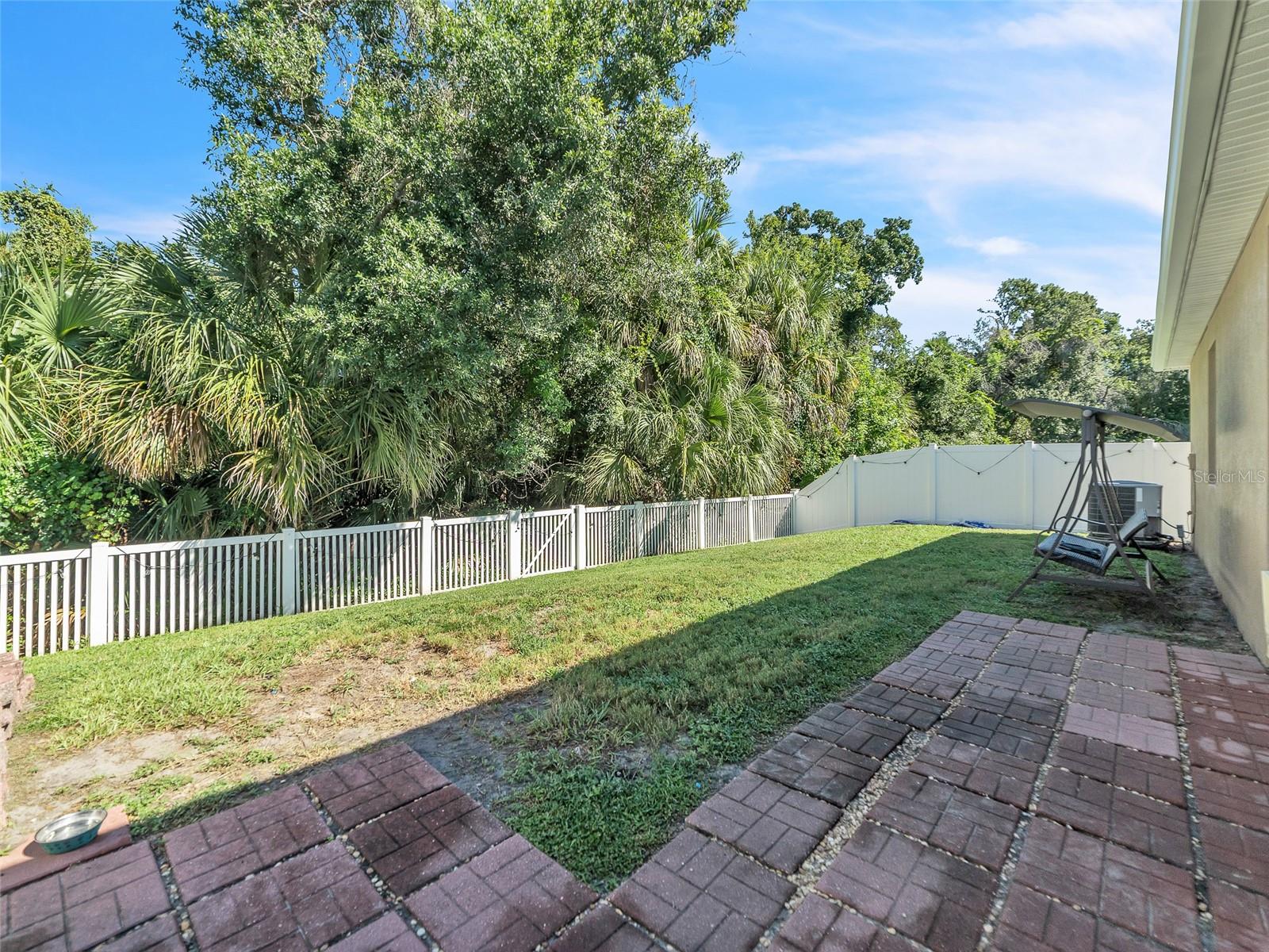 Image 27 of 36 For 7518 Tangle Brook Boulevard