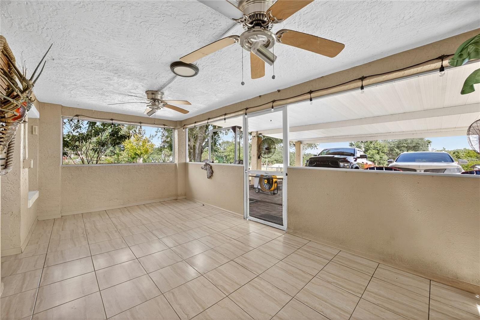 Image 12 of 53 For 5426 Griffin View Drive