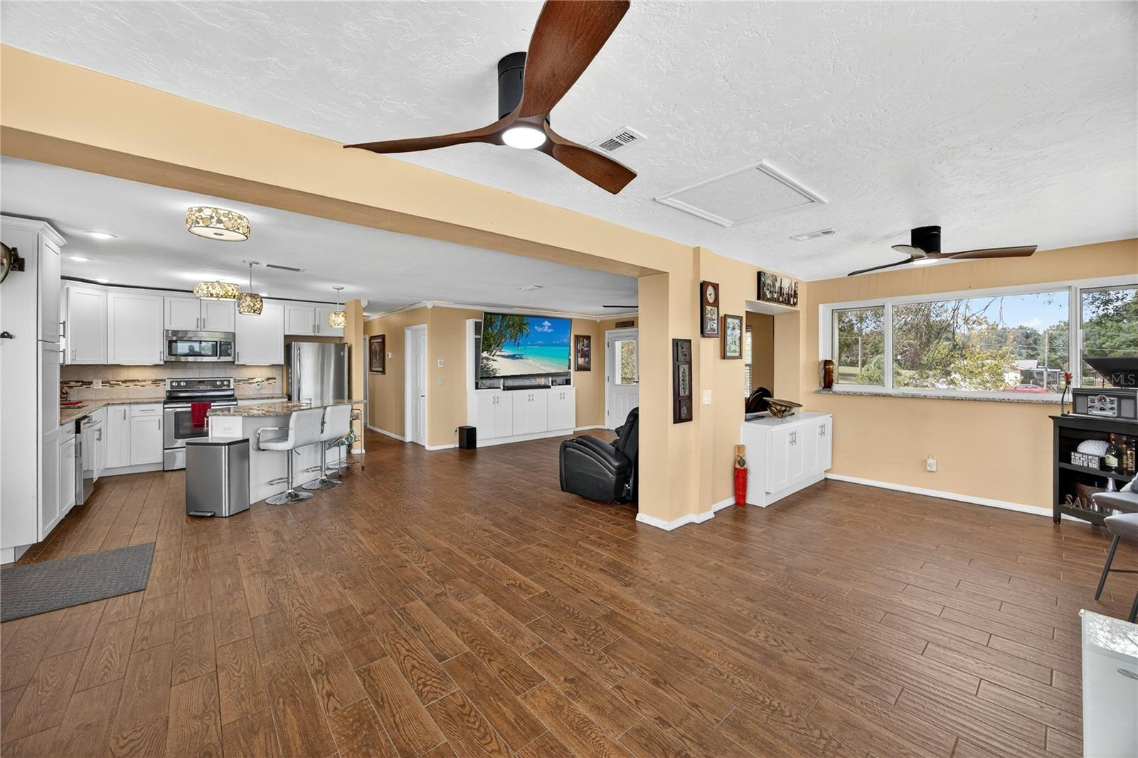 Image 16 of 53 For 5426 Griffin View Drive