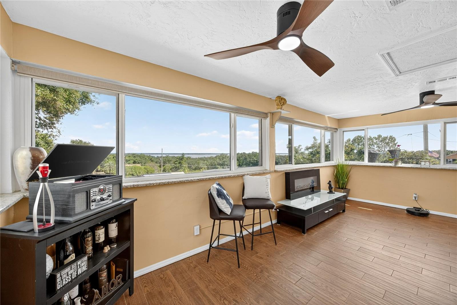 Image 18 of 53 For 5426 Griffin View Drive