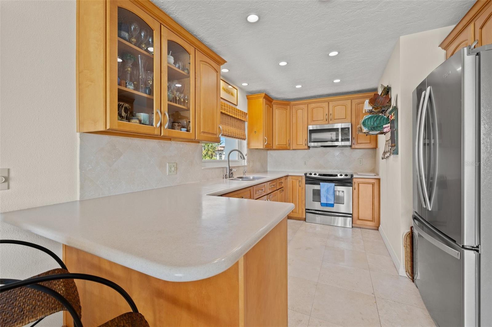 Image 13 of 54 For 3021 Alton Drive