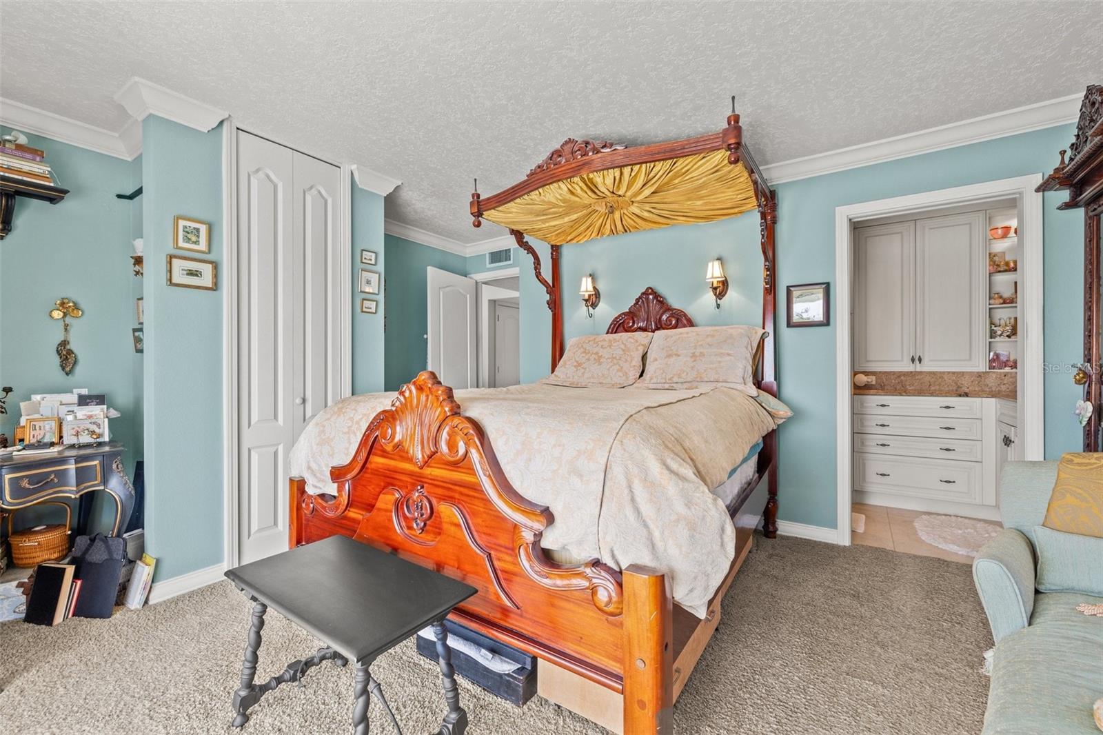 Image 21 of 54 For 3021 Alton Drive