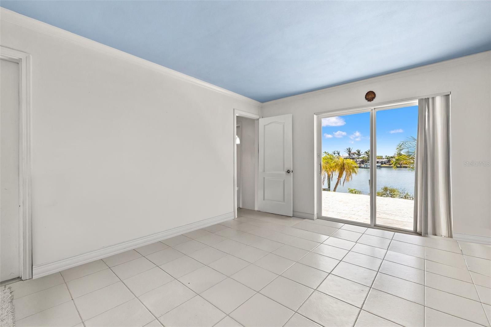 Image 24 of 54 For 3021 Alton Drive