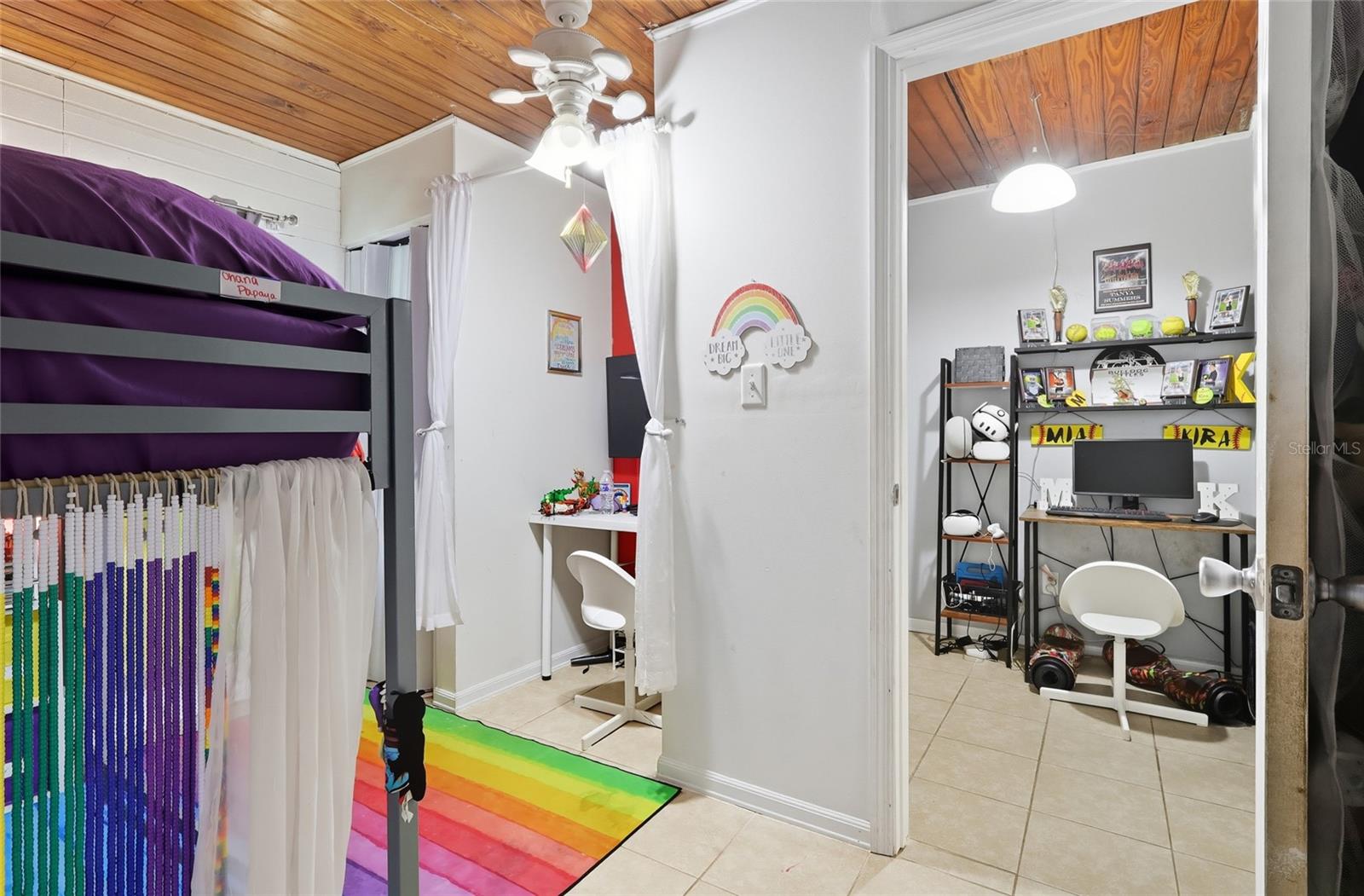 Image 19 of 26 For 37353 Lea Avenue