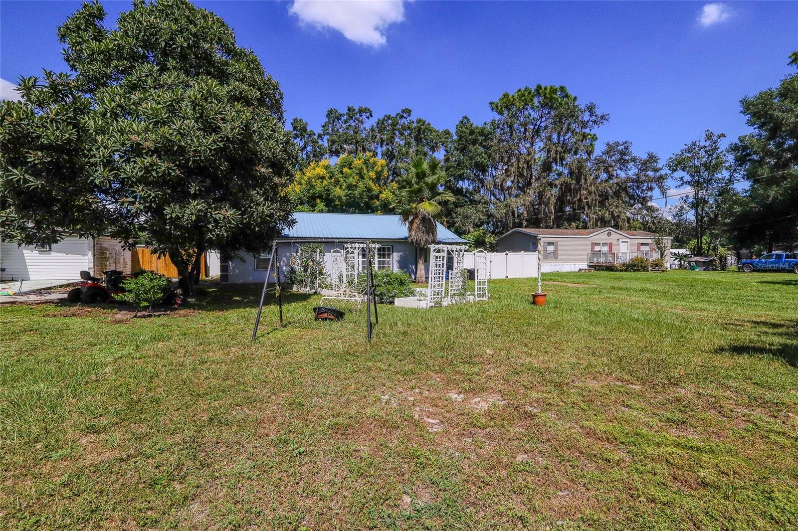 Image 3 of 26 For 37353 Lea Avenue