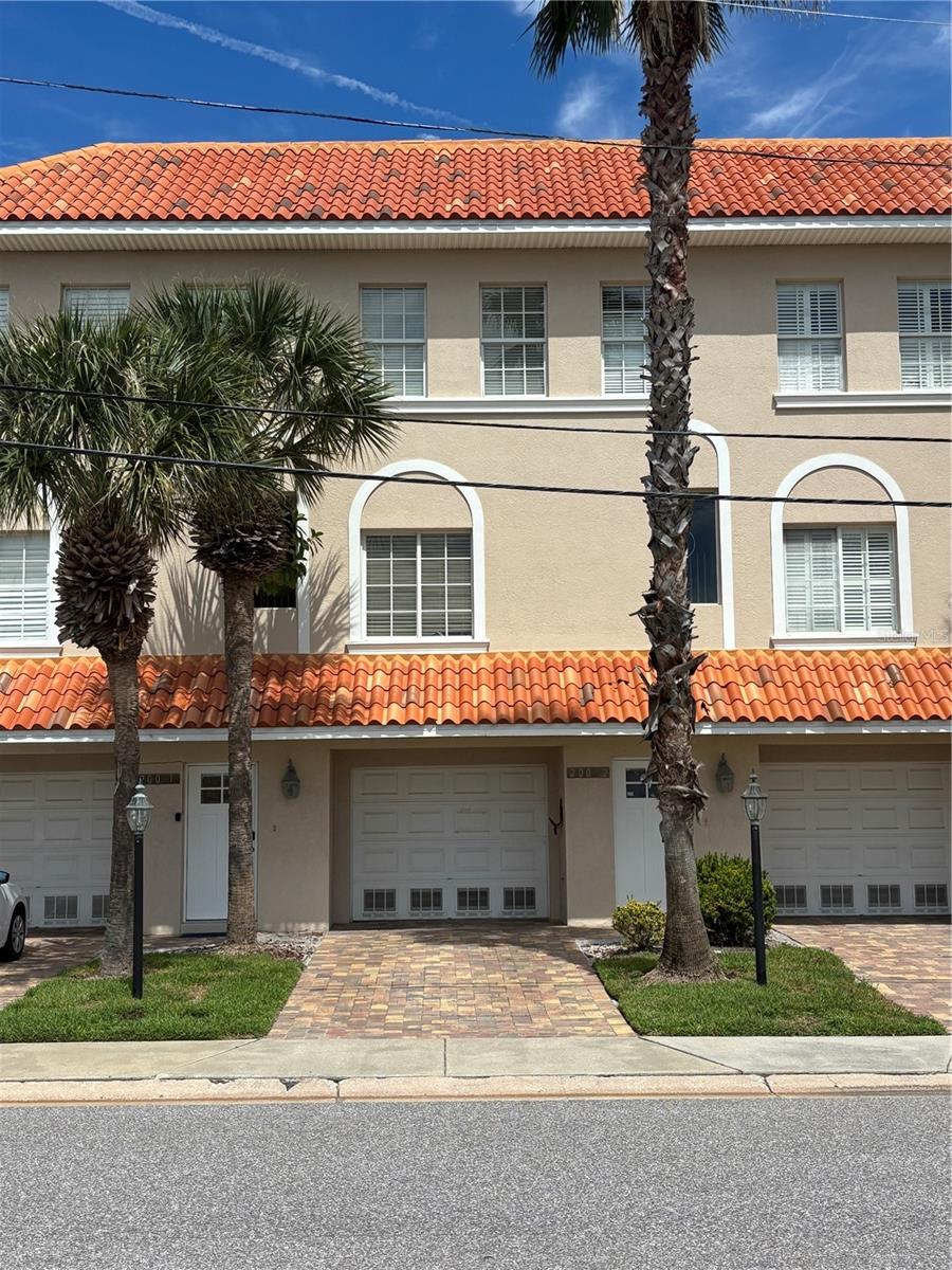 Details for 200 Brightwater Drive 2, CLEARWATER BEACH, FL 33767